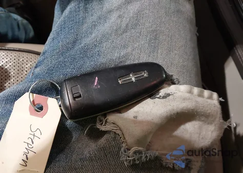 2011 Lincoln Mkx из США, поврежденный, VIN 2LMDJ8JKXBBJ06826